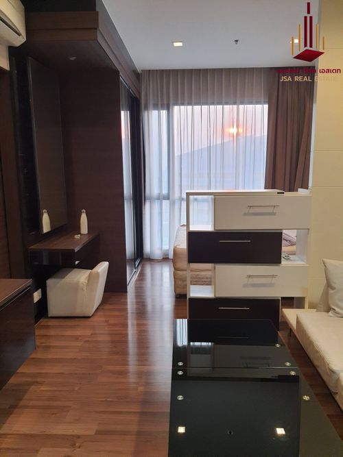 ✨ For Rent:  IVY Ampio Condo ✨  💰 Only 18,900 THB/month