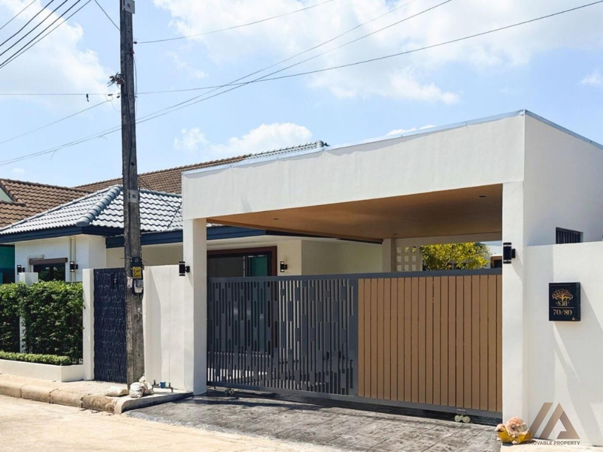 Phuket Village Villa 3 / House Town, Phuket