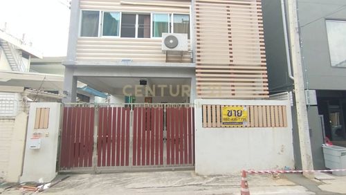 3-storey townhome in Soi Aree Samphan 3 – Perfect for living or home office use No.59-TH-68019