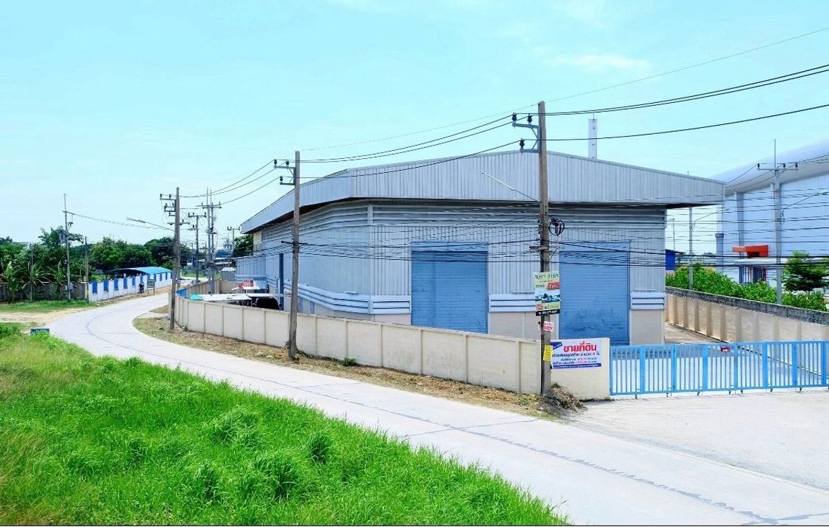 ขายที่ดินพร้อมสิ่งปลูกสร้าง+โรงงาน ขายที่ดินพร้อมสิ่งปลูกสร้าง+โรงงาน
