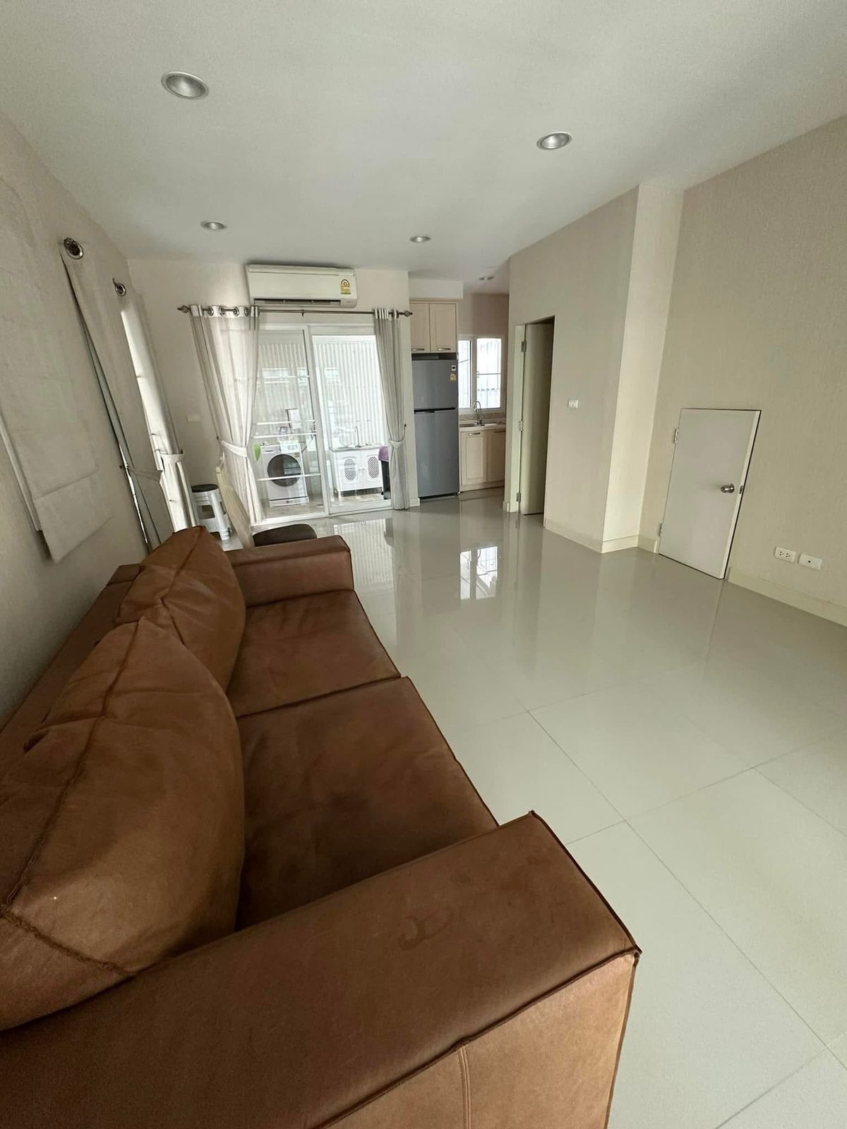 🏡⭐️ เช่าบ้าน บ้านกลางเมือง พระราม9 มอเตอร์เวย์ ใกล้ทางด่วน รถไฟฟ้า 2 สาย แอร์พอร์ต – รูปที่ 3