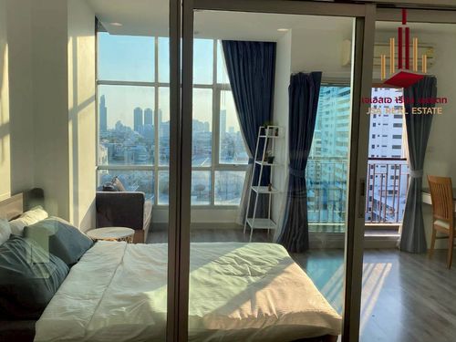 ✨ For Rent: Centric Sathorn - St.Louis  Condo ✨  💰 Only 30,000 THB/month