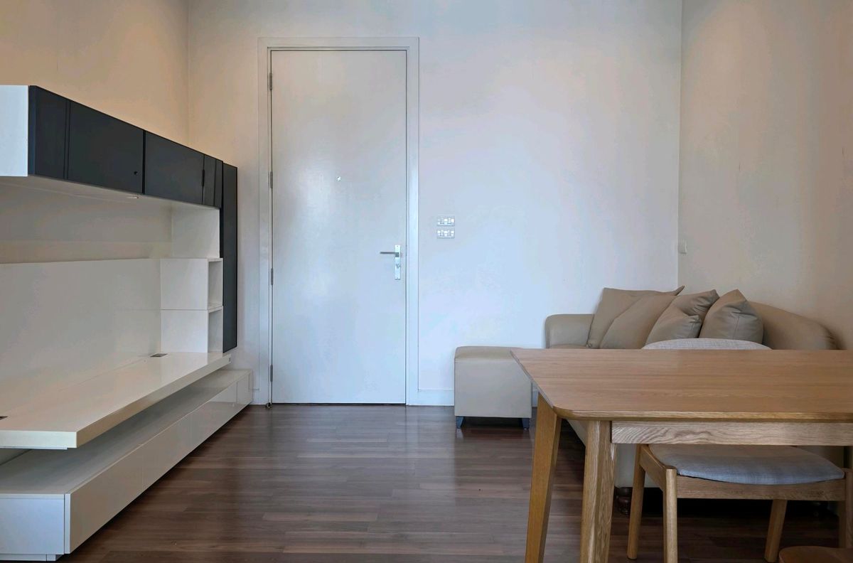 The Room Sukhumvit 62 (45 sq.m., 1 bedroom, good price! The most in the project (111, XXX BAHT/SQ.M.)
