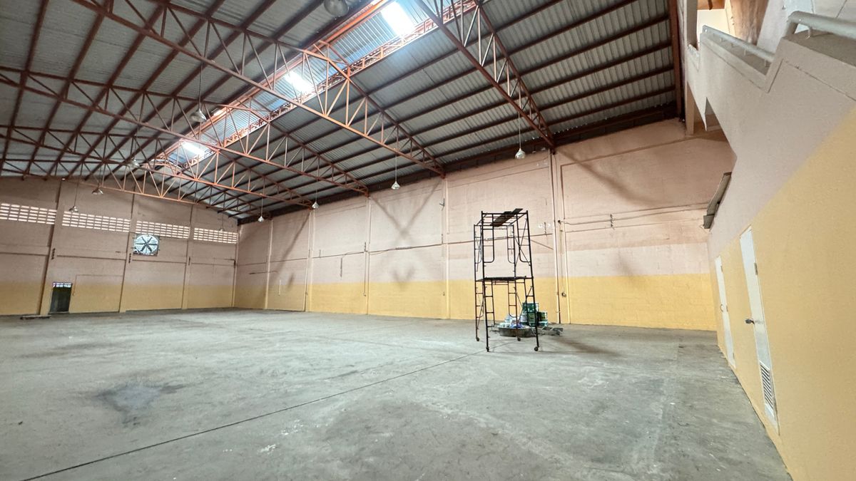 Factory area 800 sqm. Factory area 800 sqm.