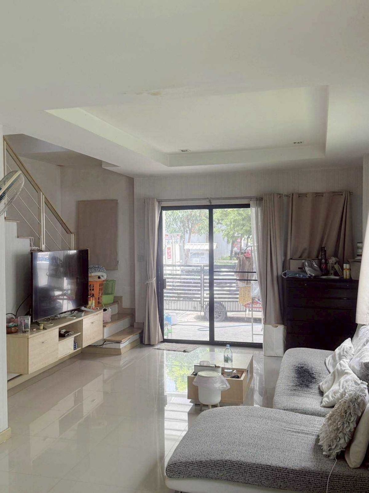 🏡 Townhome for Sale – The Inspire Thepharak–Ring Road 3 Bedrooms | 4 Bathrooms | 3 Storeys | Usable Area 183 sq.m. 💰 Only 3.5 MB 🏡 Townhome for Sale – The Inspire Thepharak–Ring Road 3 Bedrooms | 4 Bathrooms | 3 Storeys | Usable Area 183 sq.m. 💰 Only 3.5 MB