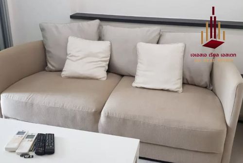 ✨ For Sale: Life Ratchadapisek Condo ✨  💰 Only 3,600,000 THB