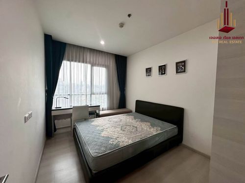 ✨ For Sale: Life Ratchadapisek Condo ✨  💰 Only 2,900,000 THB