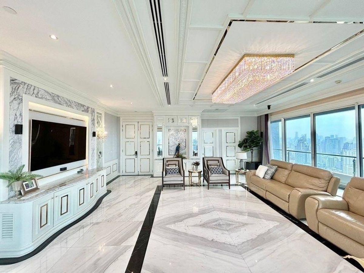 🔥ขายด่วน Penthouse 🔥 ห้องจริงสวยตะโกน 5 ห้องนอน 6 ห้องน้ำ Floor 40++ ชั้นบนสุด แต่งสวยมาก วิวดีมาก มีแค่ 1 ห้องในชั้น 🔥ขายด่วน Penthouse 🔥 ห้องจริงสวยตะโกน 5 ห้องนอน 6 ห้องน้ำ Floor 40++ ชั้นบนสุด แต่งสวยมาก วิวดีมาก มีแค่ 1 ห้องในชั้น