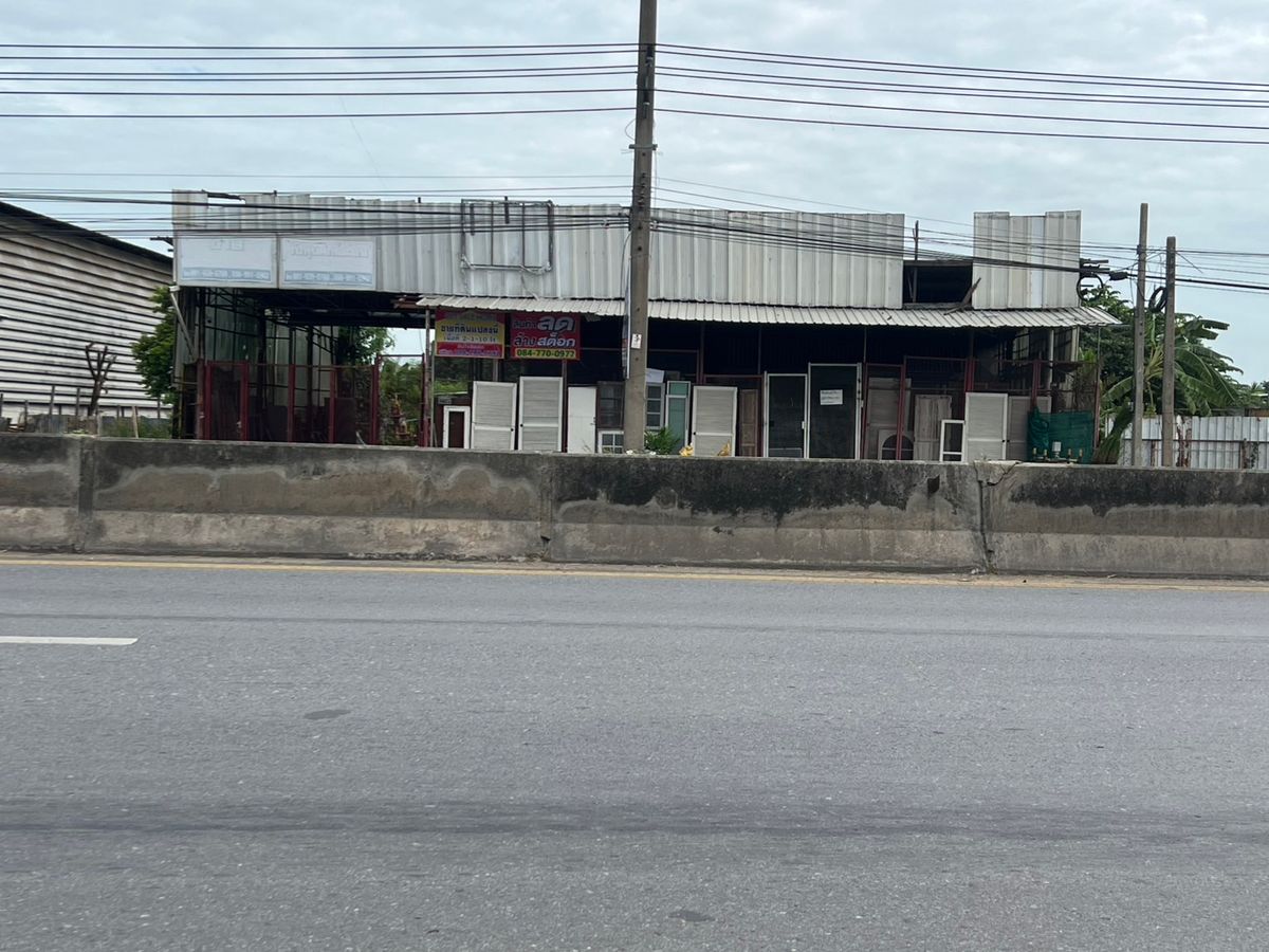 Land for sale on the road to build this plot of 2-1 -10 rai. Bang Phun Subdistrict, Mueang District, Pathum Thani Province, near Rangsit University Land for sale on the road to build this plot of 2-1 -10 rai. Bang Phun Subdistrict, Mueang District, Pathum Thani Province, near Rangsit University