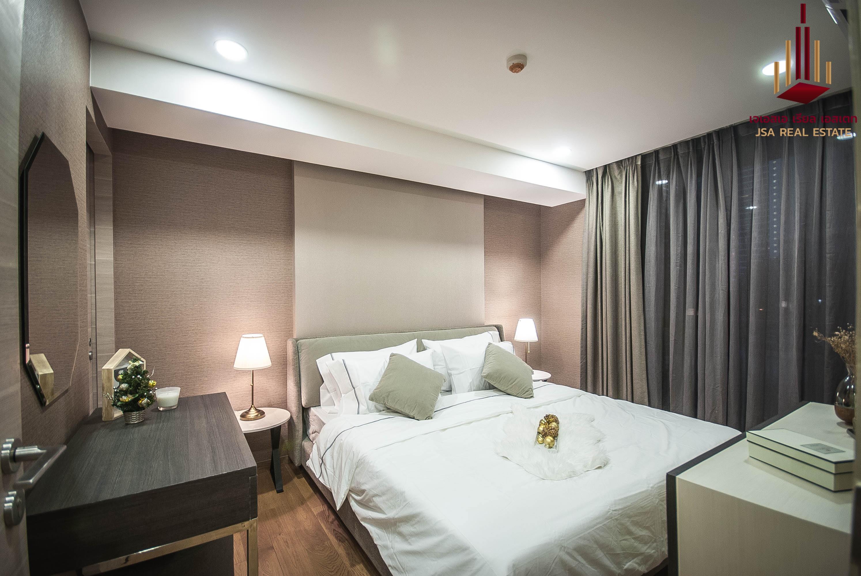 ✨ For Rent: Klass Langsuan Condo ✨  💰 Only 36,000 THB/month