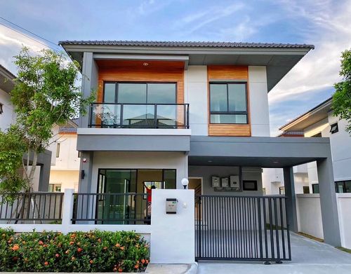 Beautiful house ready to move in, Sena Park Ville, Ramintra-Wongwaen 3