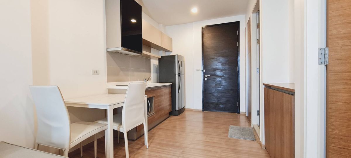 For rent condo Rhythm Sukhumvit fully furnished (S15-27353)