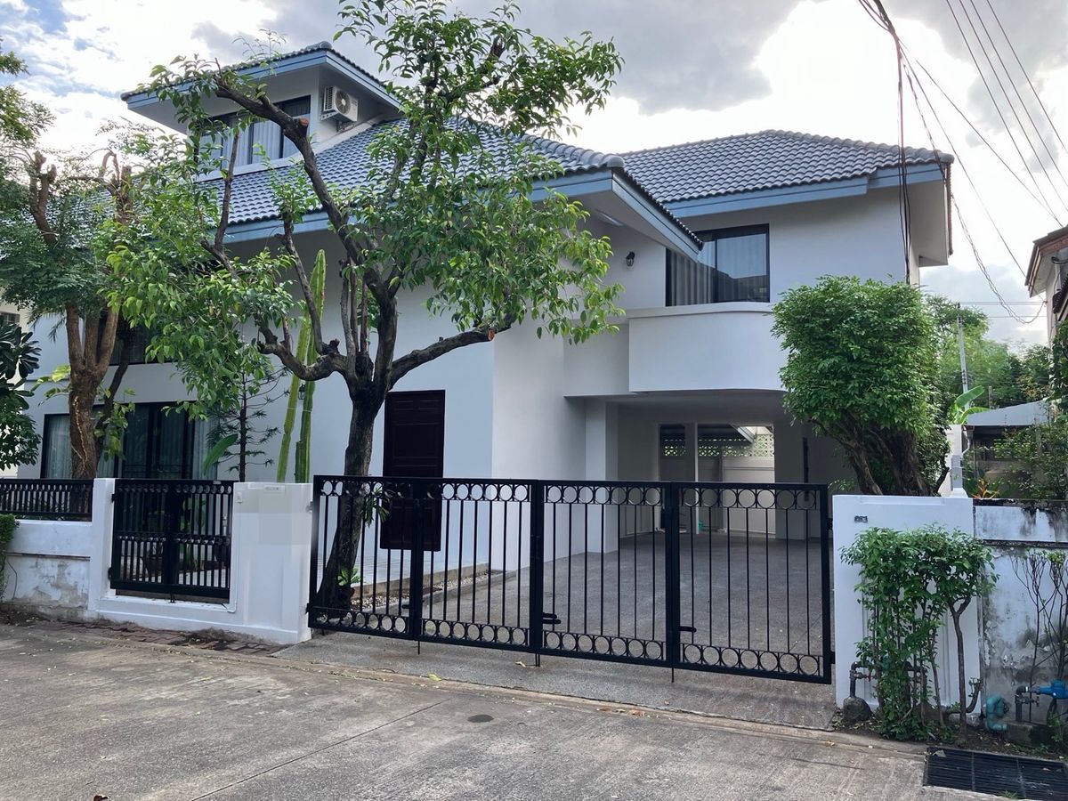 Detached house, Thonglor 80 sq.w., ready Detached house, Thonglor 80 sq.w., ready
