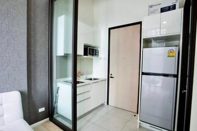 🔥For urgent rent🔥Chewathai Residence Asoke, near MRT Rama 9, fully furnished, ready to move in