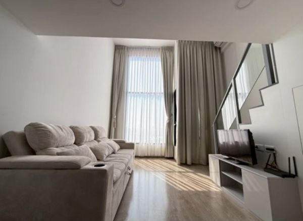 🧡 For Rent ✔️Duo Space 📍SOHO Bangkok Ratchada 💸 เพียง 28,000 บาท/เดือน* 