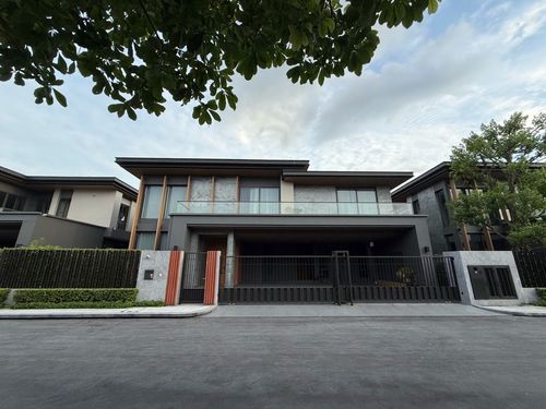 ให้เช่าและขายบ้านหรู โครงการ SIRANINN พัฒนาการ32 ที่ดิน 127 วา 5 ห้องนอน fully furnished