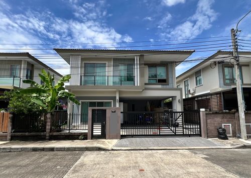 Rent The Plant Estique, Phatthanakan 4 Bedrooms, Garden View