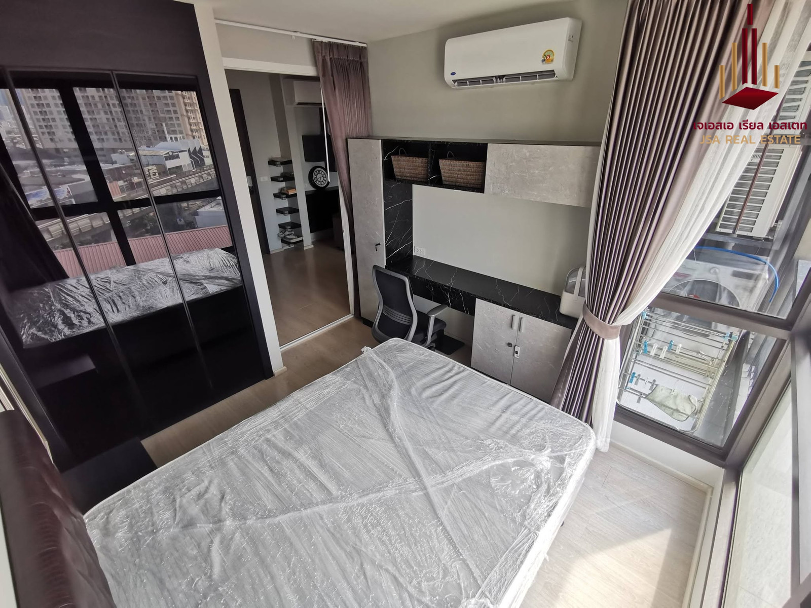✨ For Rent : RHYTHM Sukhumvit 44/1 Condo ✨  💰 Only 19,000 THB/month