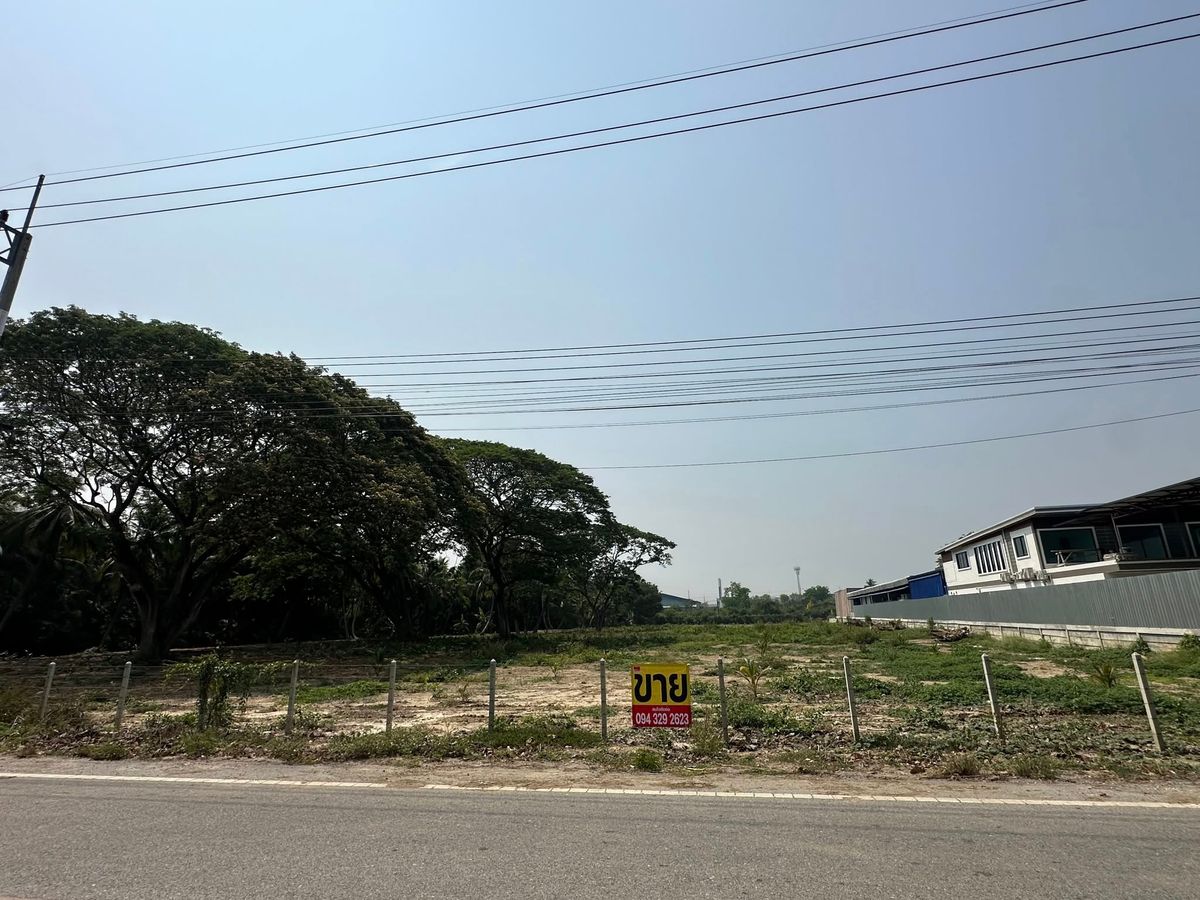 Nakhon Pathom Land for sale, beautiful plot near Wat Sisa Thong | Golden Petchkasem Nakhon Pathom Land for sale, beautiful plot near Wat Sisa Thong | Golden Petchkasem