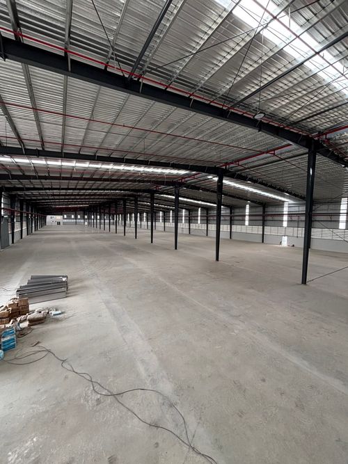 Warehouse with office for rent, yellow zone, 3,000 sq m, Factory Registration Certificate (FDA) available, Nikhom Phatthana, Rayong (TW8-04325)
