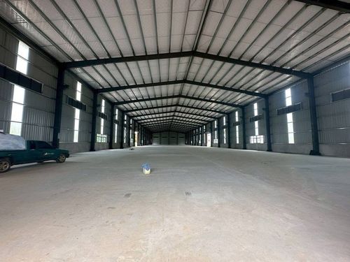 Rent a new factory for 3,000 sqm, Chon Buri, near the WHA Nong Suea Chang Nong Yai Colon (TW8-04425)