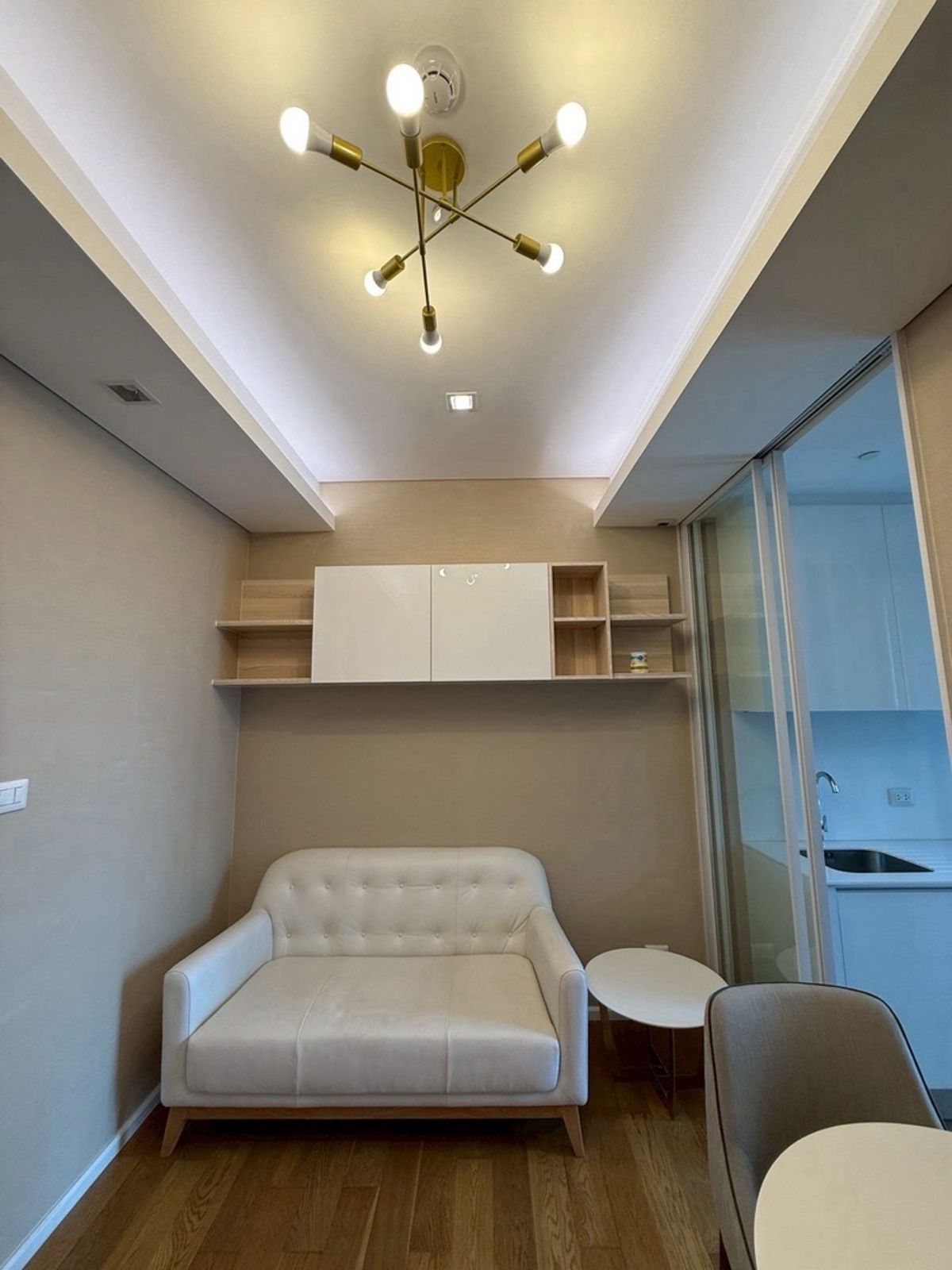 🔥(Agent Post)🔥ด่วน ให้เช่า The Saint Residences ตกแต่งสวยพร้อมอยู่ (MRT พหลโยธิน, BTS ห้าแยกลาดพร้าว) ชั้นสูง วิวสวยมาก เฟอร์&คช.ไฟฟ้าจัดเต็ม (รับ โคเอเจ้นท์) – รูปที่ 2