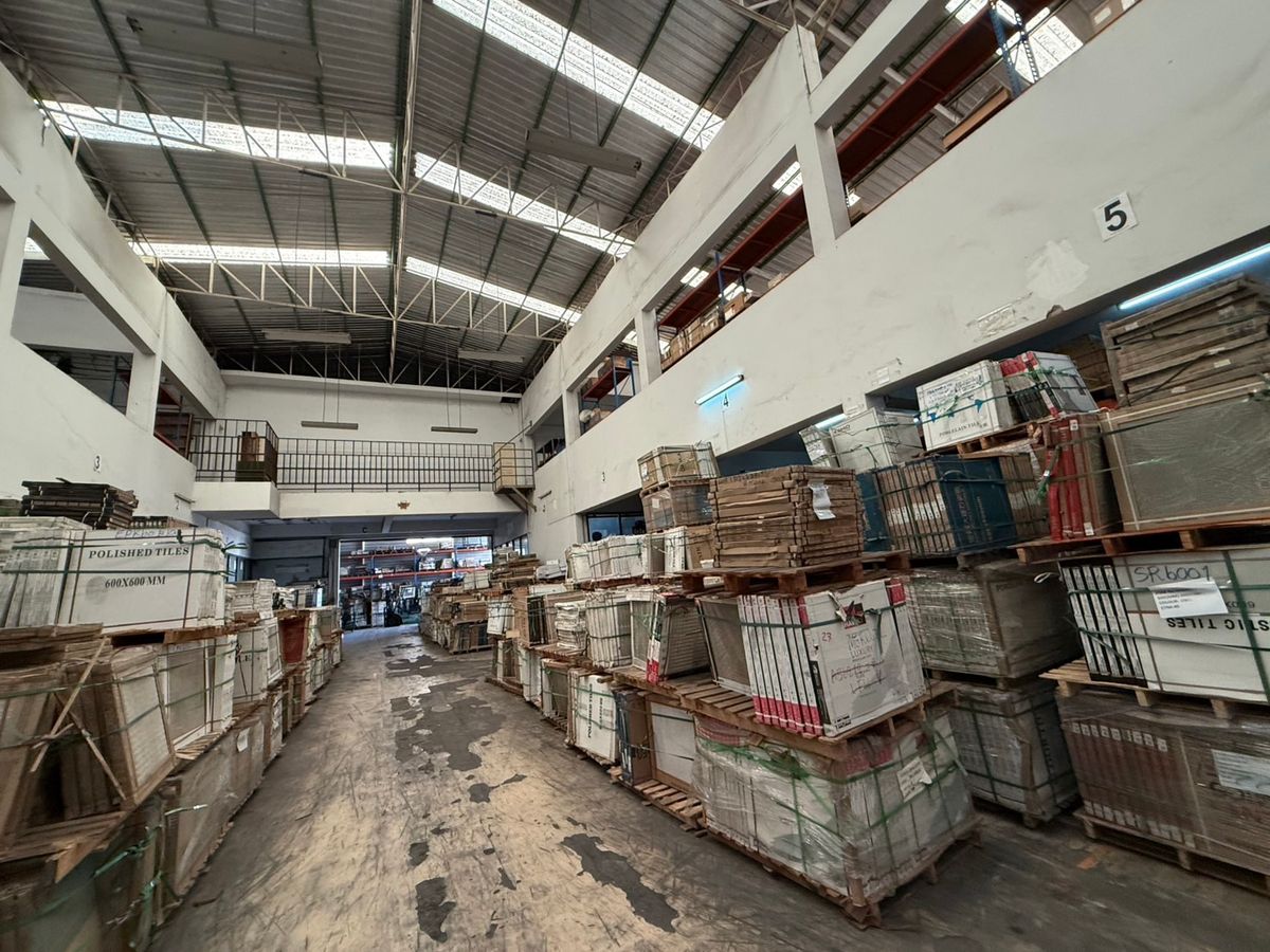 ขายโกดัง ลาดพร้าว 44 ออฟฟิศ 2 ชั้น 376 ตร.วา รถไฟฟ้าสายสีเหลือง – รูปที่ 2