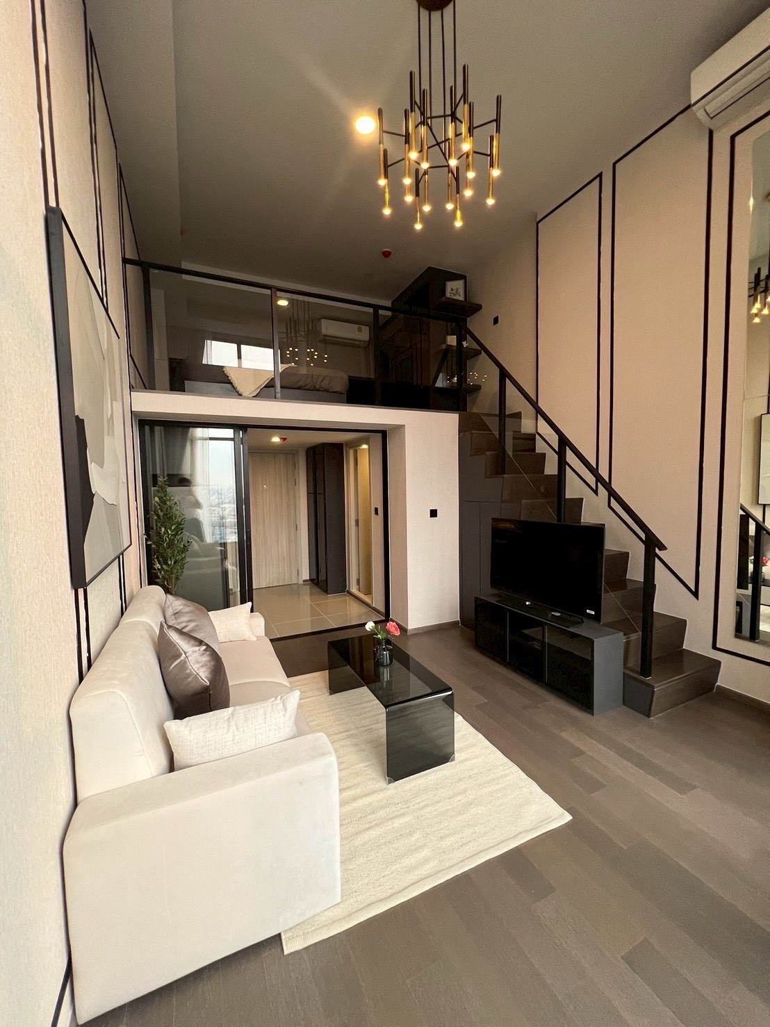 Rent 🔥 Park Origin Chula-samyan 🏢 Penthouse 3 bedrooms, size 170 sq.m. 💰 Price 170,000 baht/month* near Sam Yan and Hua Lamphong