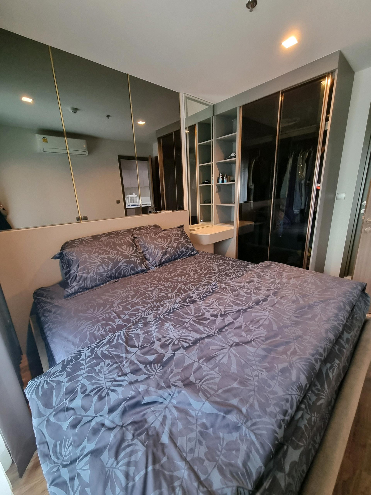 Rent L IFE LADPRAO VALLEY Rent L IFE LADPRAO VALLEY