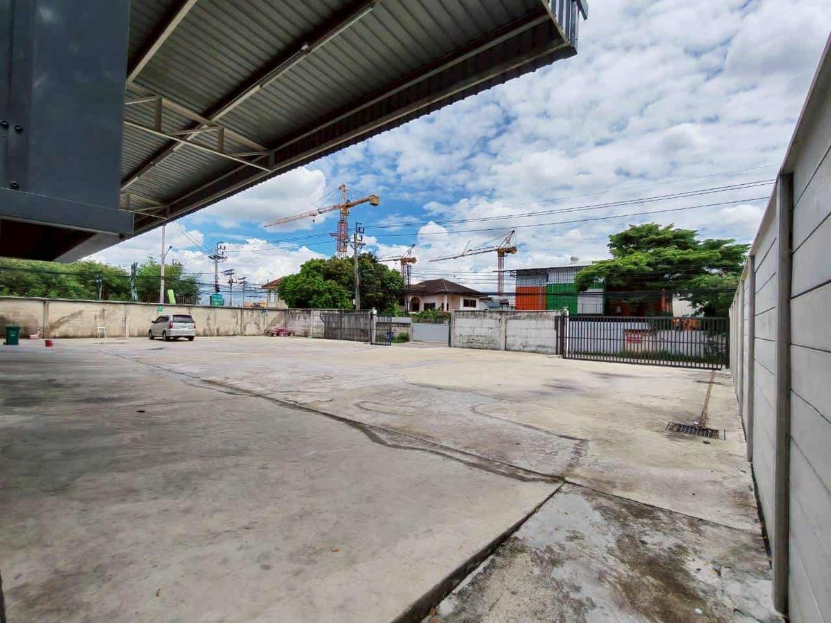 For rent, Ram Inthra warehouse, near Central Ram Inthra, an area of ​​378 square wah, 700 square meters of living space, parking 25-30 cars. – รูปที่ 2