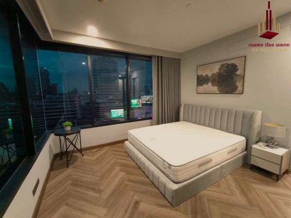 ✨ For Rent: M Silom Condo ✨ 💰 Only 45,000 THB/month
