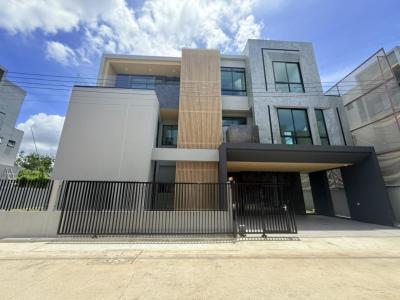 ขายบ้าน  เดอะ มาสเตอร์ ราชพฤกษ์ - สะพานมหาเจษฎาบดินทรานุสรณ์ ชั้นสูง บางกร่าง เมืองนนทบุรี นนทบุรี CX-130166