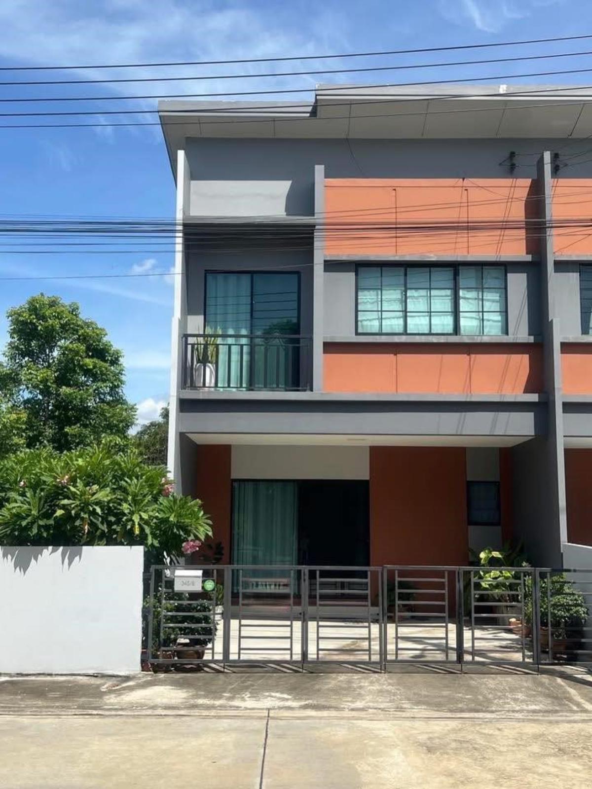 ขายทาวน์เฮ้าส์/ทาวน์โฮม  สิริ เพลส ราชพฤกษ์ 345 บางคูวัด เมืองปทุมธานี ปทุมธานี CX-130704