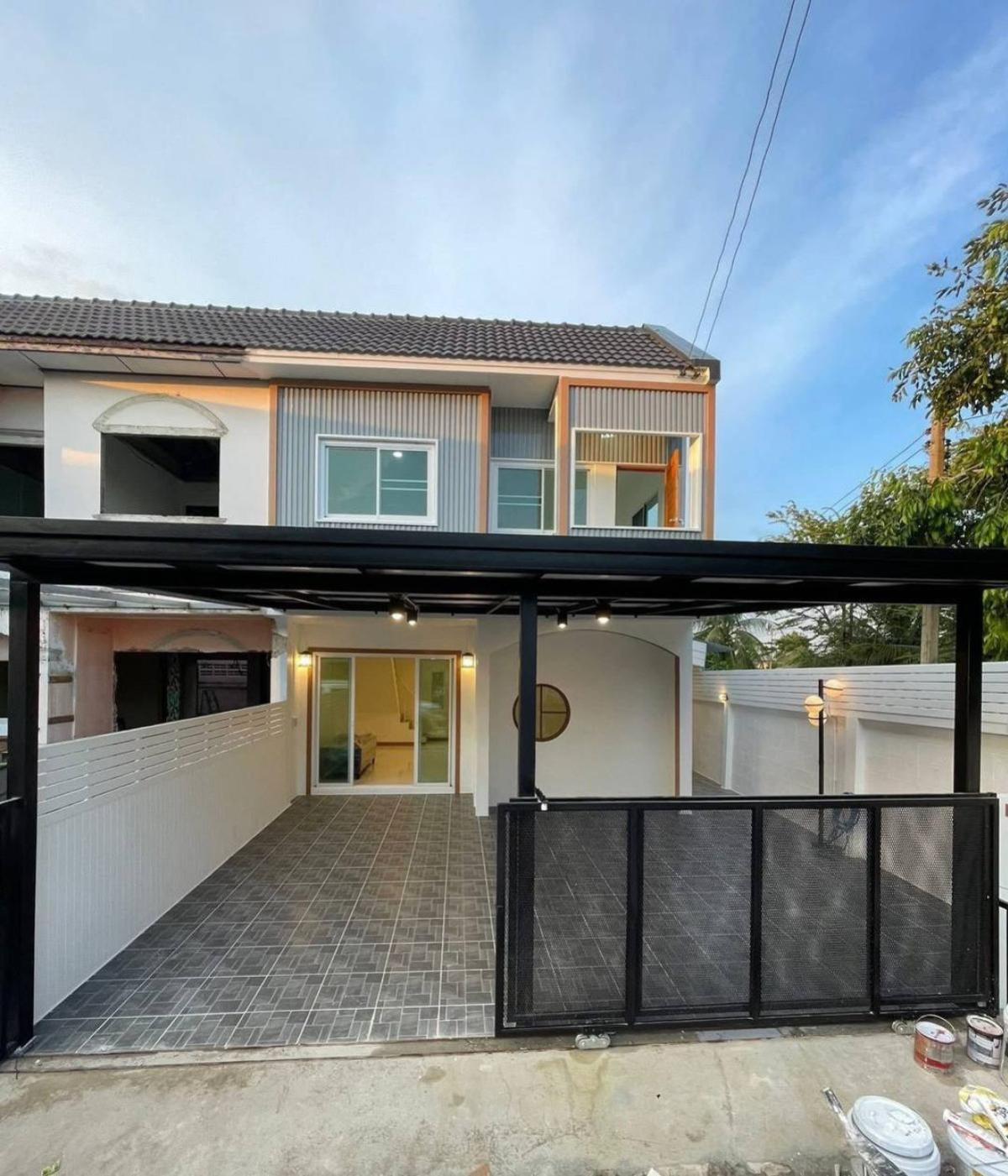 For Sale Townhouse/Townhome , Sriprajak 5 , newly renovated , Bang Bua Thong , Bang Bua Thong , Nonthaburi , CX-130353 For Sale Townhouse/Townhome , Sriprajak 5 , newly renovated , Bang Bua Thong , Bang Bua Thong , Nonthaburi , CX-130353