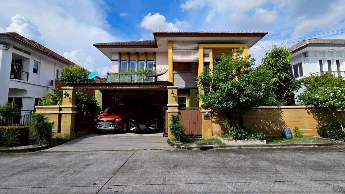 Quick sale, detached house, Bangkok Boulevard Village Ratchada-Ramintra Soi 01 Kanchanaphisek 10/1 Quick sale, detached house, Bangkok Boulevard Village Ratchada-Ramintra Soi 01 Kanchanaphisek 10/1