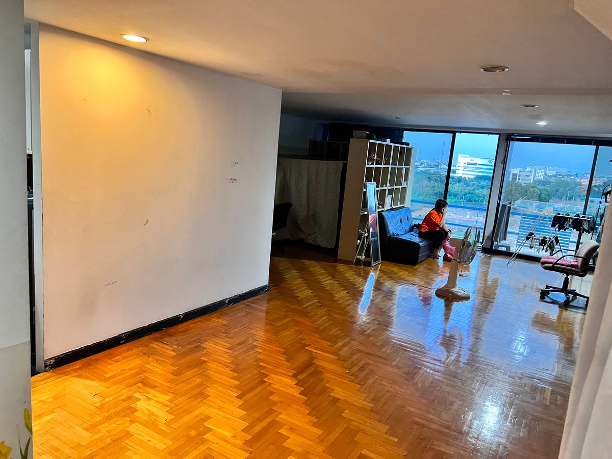 คอนโด Penthouse พระราม 9 ซอย 13 ขนาด 114 Sqm 2 Bedrooms 2 Bathrooms 1 Kitchen 1 Walkin Closet 1 Dining Room 2 Parkings – รูปที่ 2