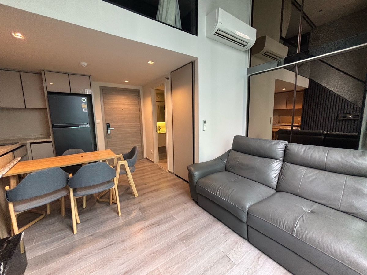 ❤️For rent the reserve phahol pradipat size 30+10 sq m. Interested line @900cqhk 
tel 0859114585 ❤️Beautiful room, fully furnished, price 22,000 baht