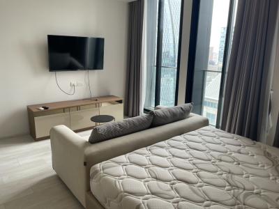 🔥Urgent for rent🔥Noble Ploenchit, high floor, city view, beautifully decorated, private elevator, next to BTS Ploenchit station