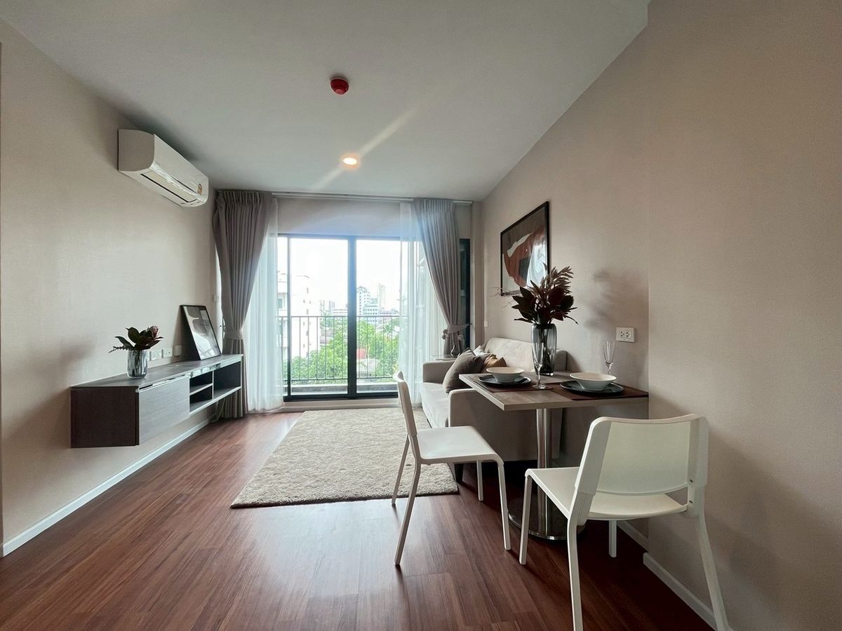 For Rent!! | Ready to move in! The Origin Ratchada–Ladprao 🌆 | 🛋️ 2 Bedrooms | 2 Bathrooms | 56 sq.m. | 💰 32,000 THB/month | 📞 Contact : Aomam (Agent) Tel./Line ID : 095-587-1692 WhatsApp : +66 95 587 1692 – รูปที่ 2