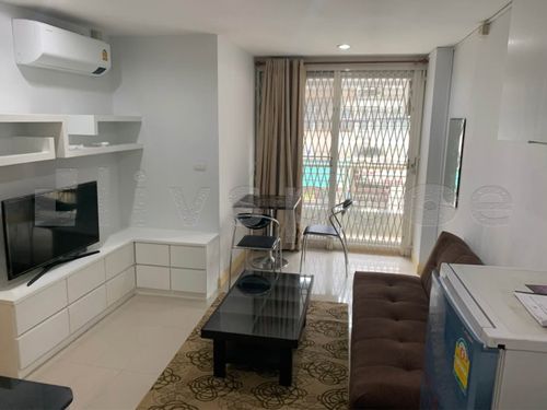 ▚ L0PC04ツ FOR RENT Wish @ Siam 1Bed 36sqm 14k/mo Fully Renovated Low-Rise Rare Unit Thai Tenants Only Near BTS Ratchathewi✨