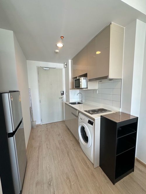 For Rent !! Ideo Q Ratchathewi 🌆 Ready to Move in | 💎 2 Bedrooms | 1 Bathroom | 47 SQ.M. | Fully Furnished | 💰 Ret: 30,000 THB/Month | 📞 Contact: Aomam (Agent) Tel./line ID: 095-587-1692 WhatsApp: +66 95 587 1692