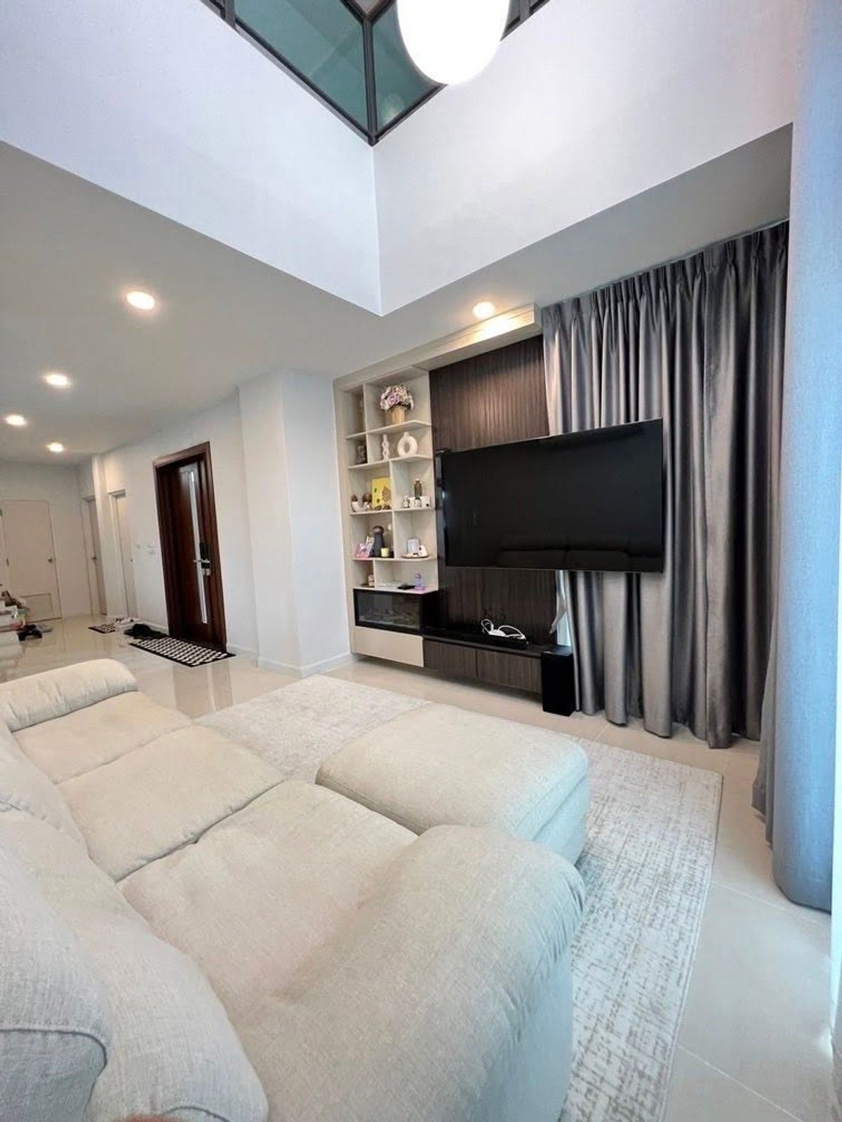 😊🏡 House for rent at The City Ramintra 2 | The City Ramintra 2. Special location in the project (with a double-volume hall). – รูปที่ 4