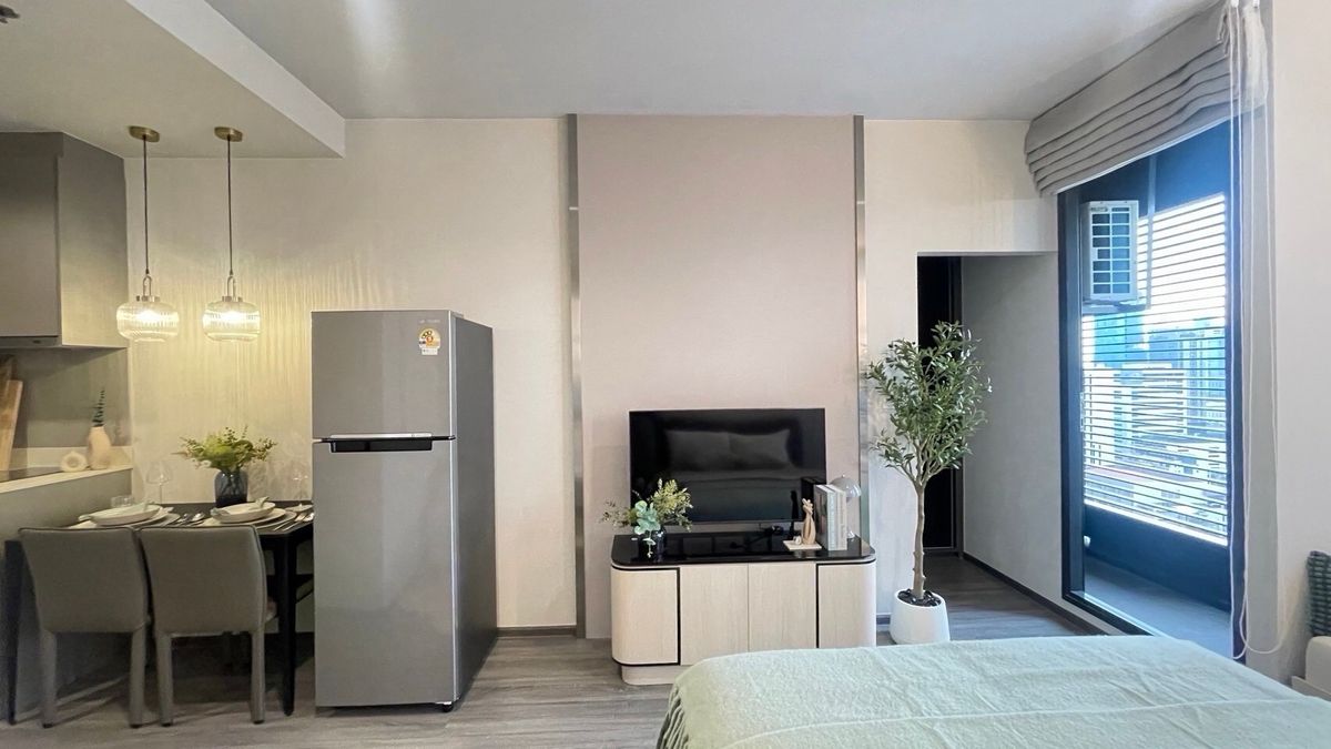 For Rent!! Ideo Mobi Rangnam | Rent Price!! 25,000฿ per month❤️🔥| 1 Bedroom size 30.56 sq.m. | Contract Aomam (agent) Tel./Line id : 0955871692 WhatsApp : +66 95 587 1692 For Rent!! Ideo Mobi Rangnam | Rent Price!! 25,000฿ per month❤️🔥| 1 Bedroom size 30.56 sq.m. | Contract Aomam (agent) Tel./Line id : 0955871692 WhatsApp : +66 95 587 1692
