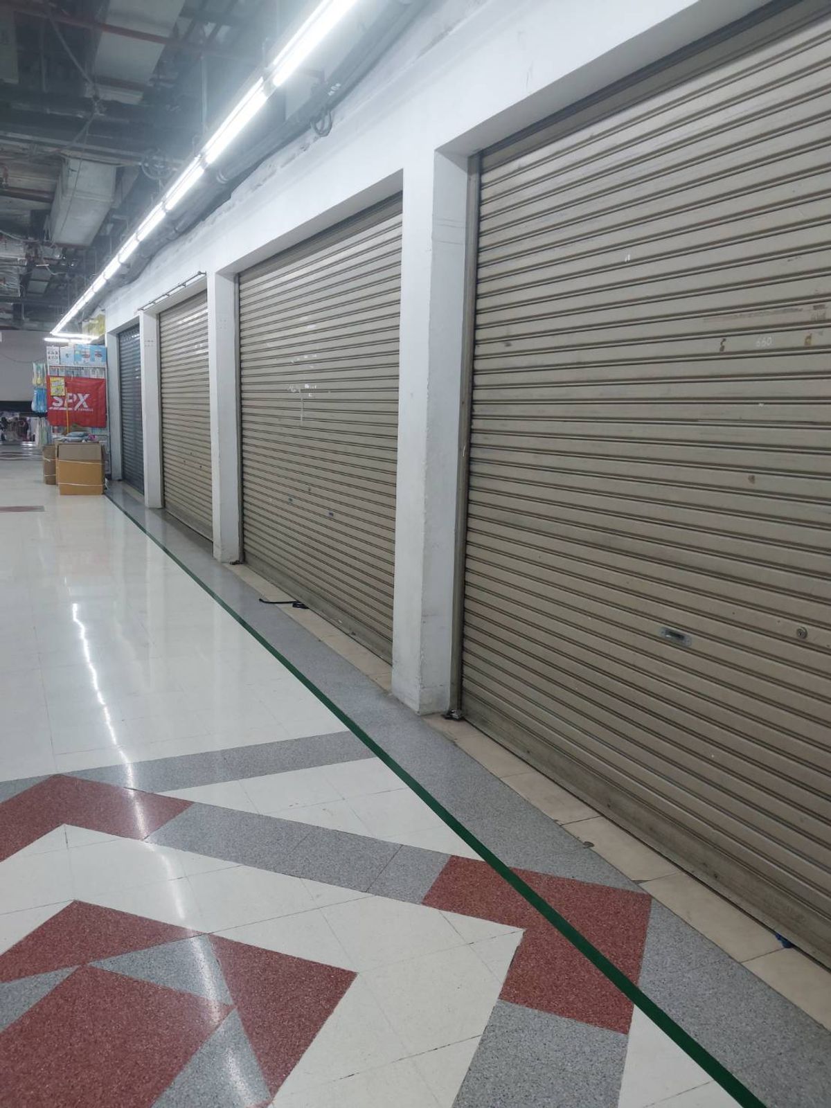 Condo Unit for Sale at Bobae Tower 2 – The First Wholesale Clothing Center in Thailand Size 10.92 sq.m | 5th Floor | Prime Location for Business | Near Sampeng, Yaowarat & SRT Yommarat Station | Urgent Sale – รูปที่ 2