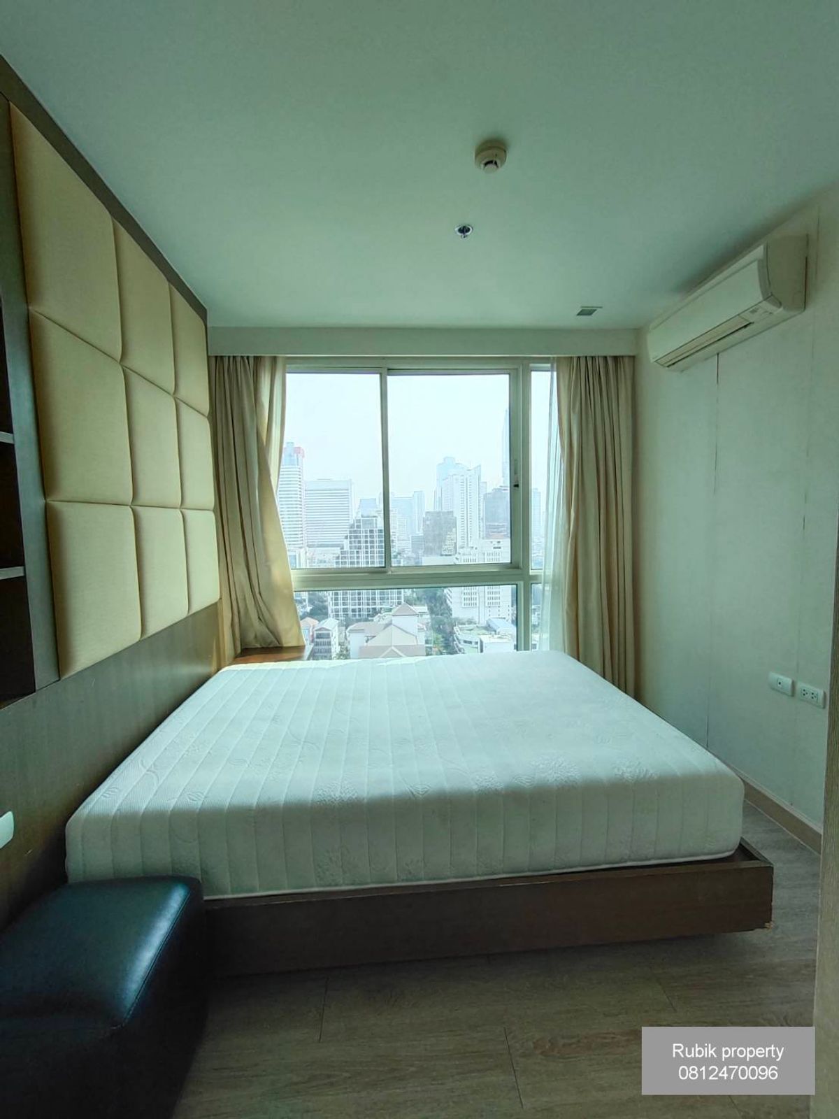 🏢 Urgent sale Wish @ samyan 🏢 (RB1211) Condo in the heart of Sam Yan, 2nd floor, not blocked to Chulalongkorn University. 🏢 Urgent sale Wish @ samyan 🏢 (RB1211) Condo in the heart of Sam Yan, 2nd floor, not blocked to Chulalongkorn University.