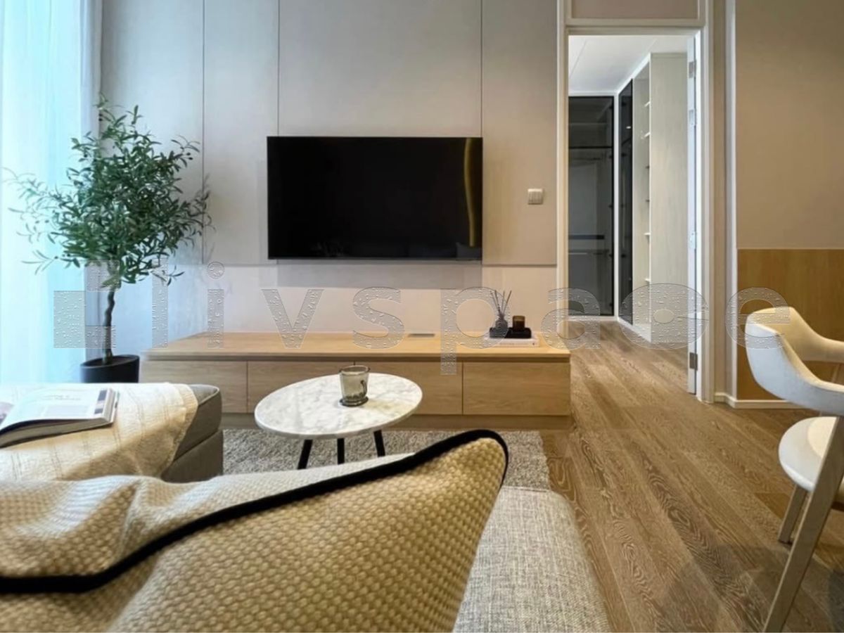 ▚ LB120ツ For Sale: Muniq Langsuan – Pet- Friendly Condo, 1 Bedroom with Lumpini Park View, Sold with Tenant at Special Price ⭐ ▚ LB120ツ For Sale: Muniq Langsuan – Pet- Friendly Condo, 1 Bedroom with Lumpini Park View, Sold with Tenant at Special Price ⭐