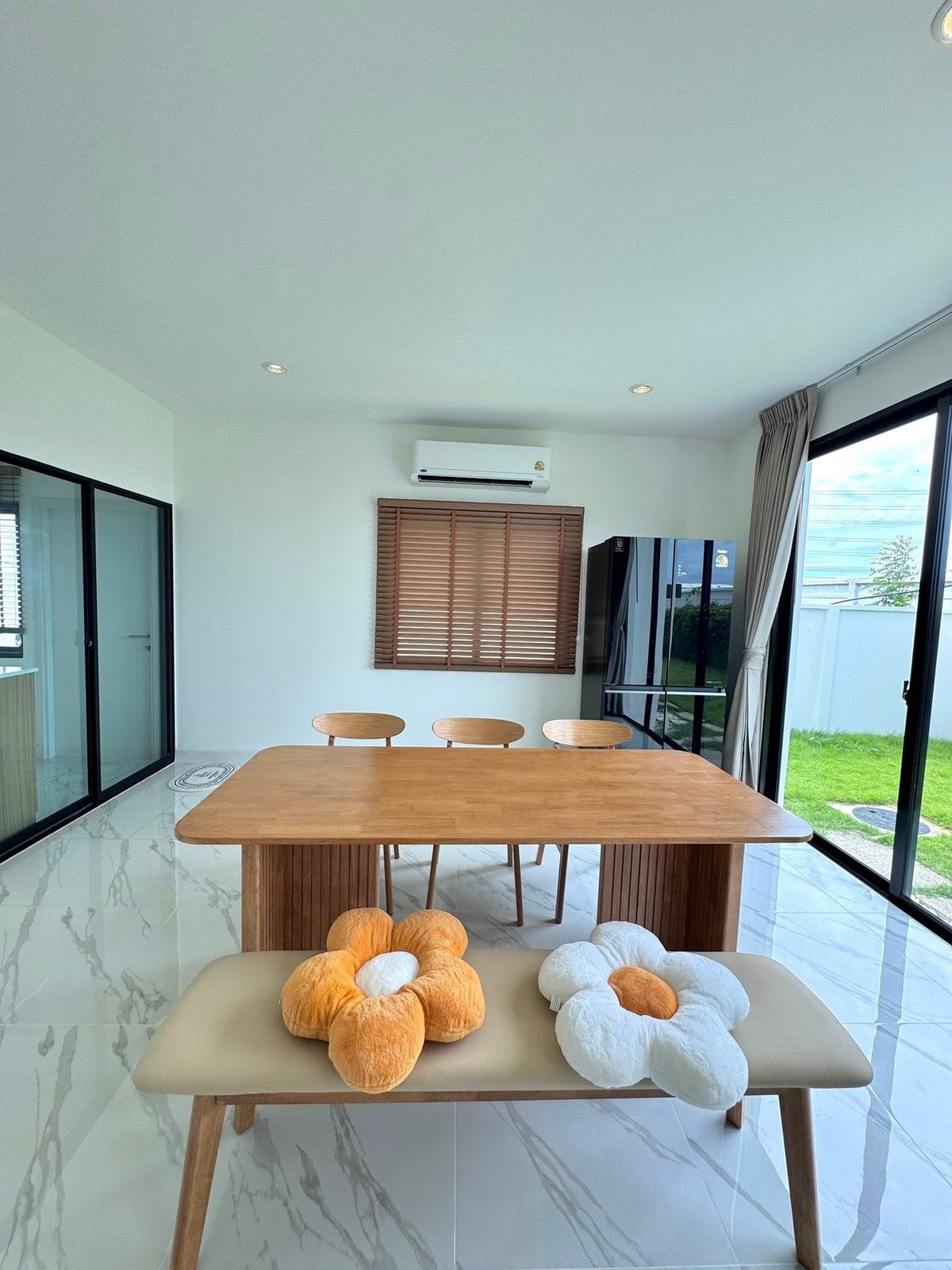 2 storey detached house for rent Komo Bangna Project Furniture air There are 3 bedrooms, 3 bathrooms. Rental price 60,000 baht per month – รูปที่ 4