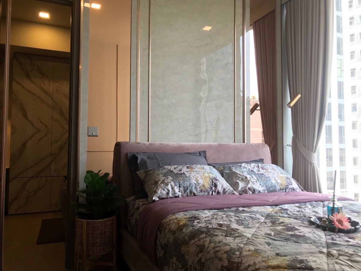 ✨CELES ASOKE- LUXURY CONDO FOR RENT✨