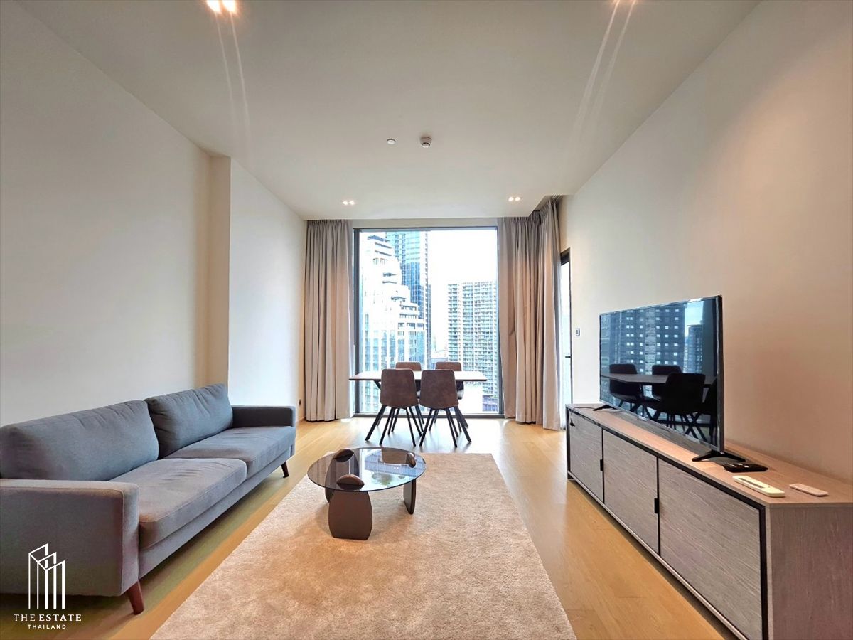 For sale The Strand Thonglor next to BTS Thonglor, city view 55 sq.m. 1 bedroom (sold with tenant)