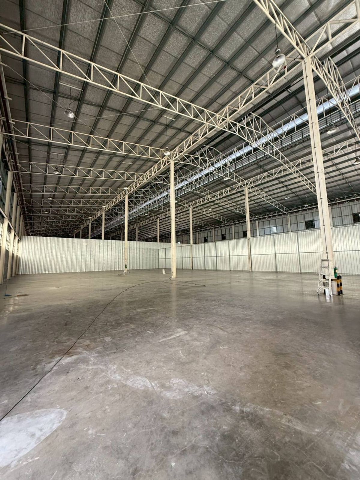 ให้เช่าโกดังย่านประชาชื่น 1200ตรม (TW8-05225) – รูปที่ 3